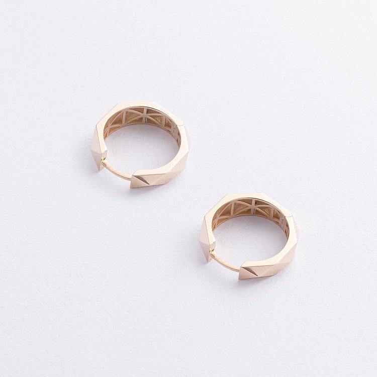 Сережки - кільця "Грані" у жовтому золоті с09303 від ювелірного магазину Онікс - 1
