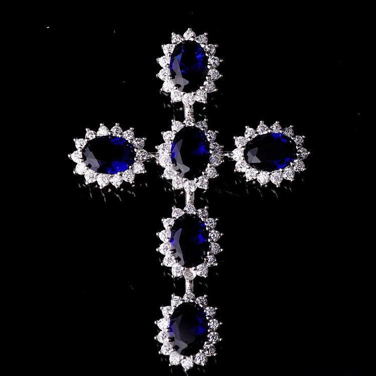 Подвеска "Крестик" (фианит) 131900 от ювелирного магазина Оникс