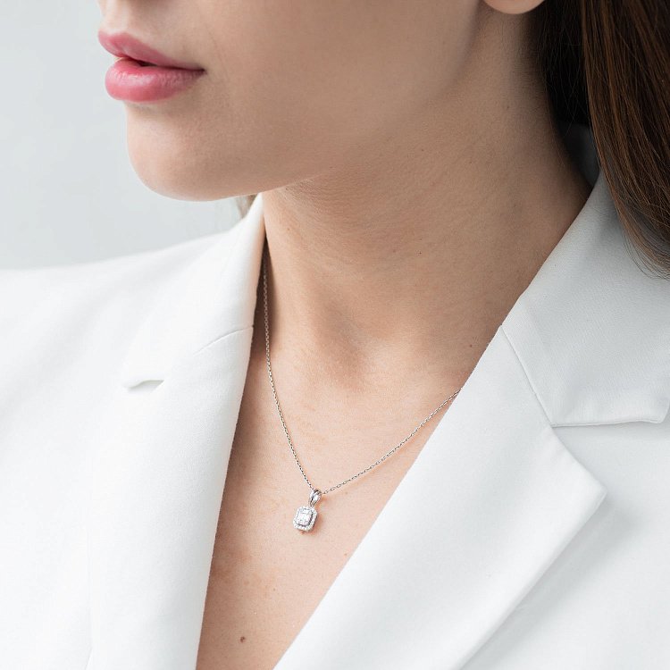 Золотая подвеска с бриллиантами пб0245di-P от ювелирного магазина Оникс - 1