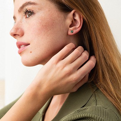 Золоті сережки-пусети з смарагдом сб0295gl №4