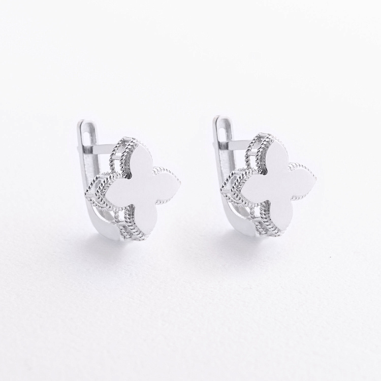 Серьги "Клевер" в белом золоте с09649 от ювелирного магазина Оникс