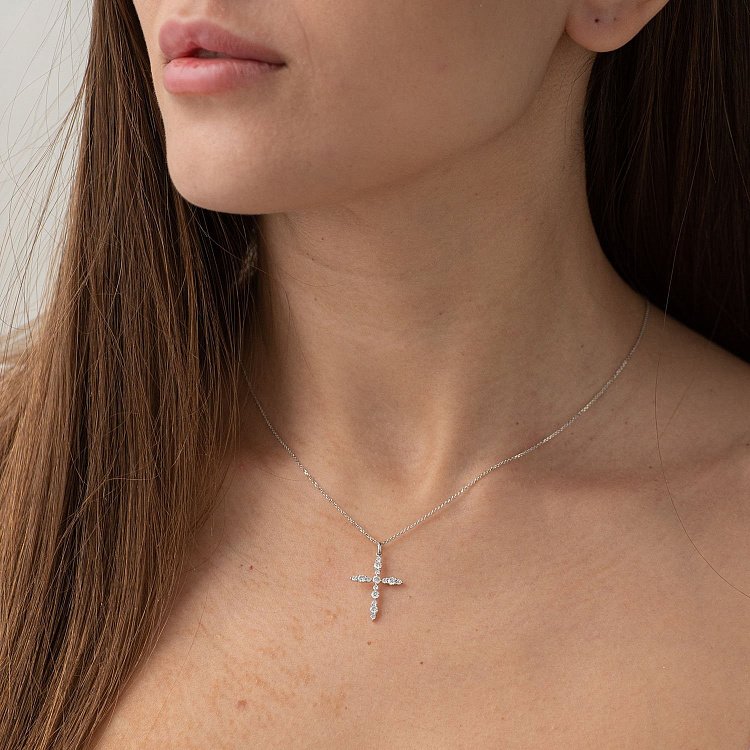 Хрестик в білому золоті (діаманти) пб0295ch від ювелірного магазину Онікс - 1