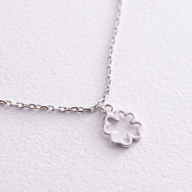 Браслет "Клевер" на ногу (белое золото) б05130 от ювелирного магазина Оникс - 3