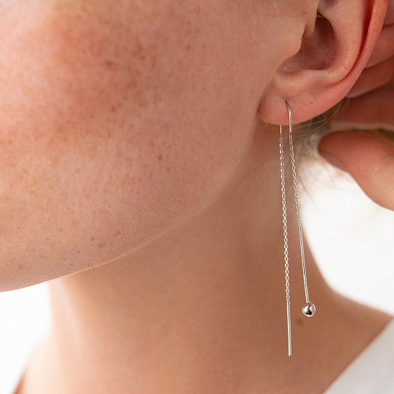 Серьги "Шарики" в белом золоте на цепочке с07985 №4