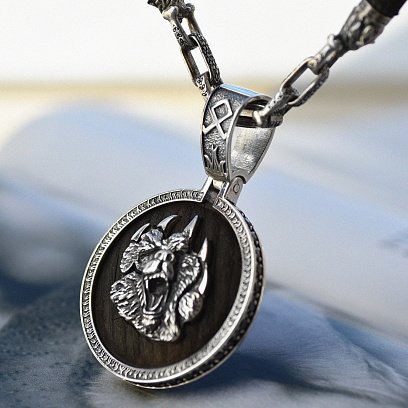 Срібний кулон "Ведмідь" з ебеновим деревом та фіанітами  947 №18