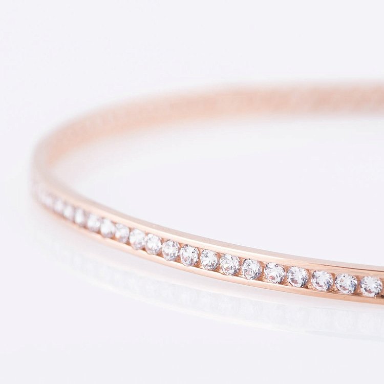 Золотой женский браслет с фианитами б00689 от ювелирного магазина Оникс - 1