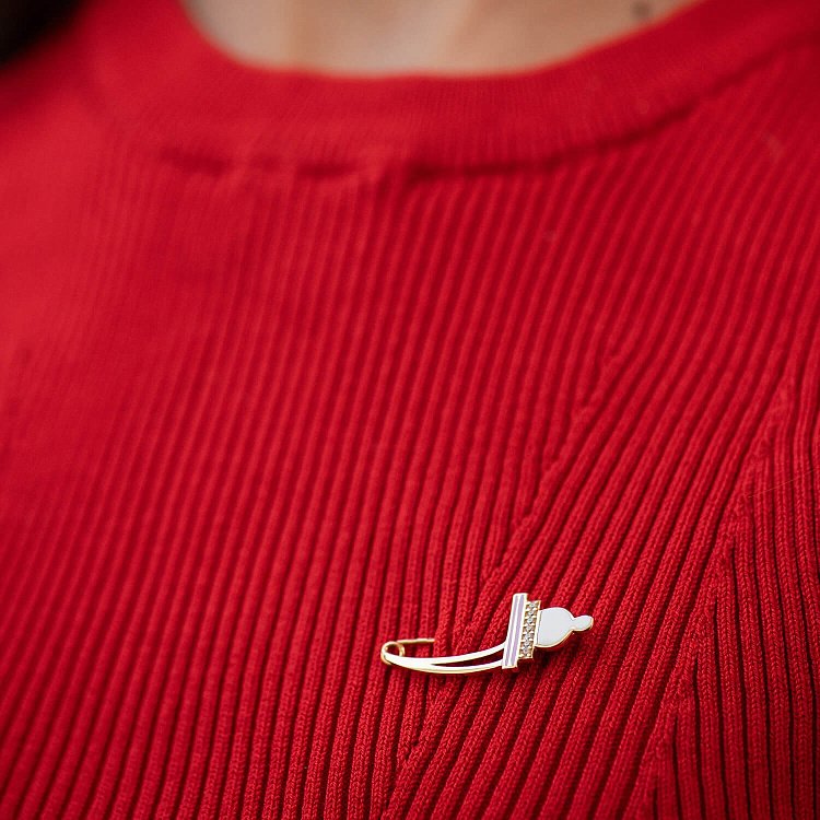 Золота шпилька (емаль, фіаніт) зак00298 від ювелірного магазину Онікс - 1