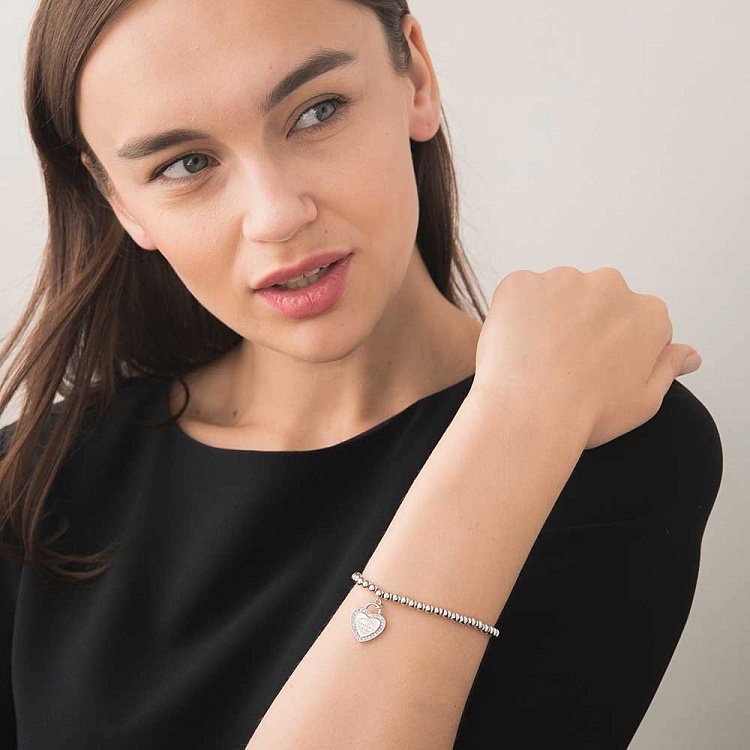 Серебряный браслет "Сердце" с фианитами 141176 от ювелирного магазина Оникс - 1