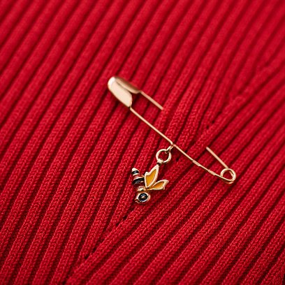 Золотая детская булавка "Пчелка" с эмалью зак00144 №4