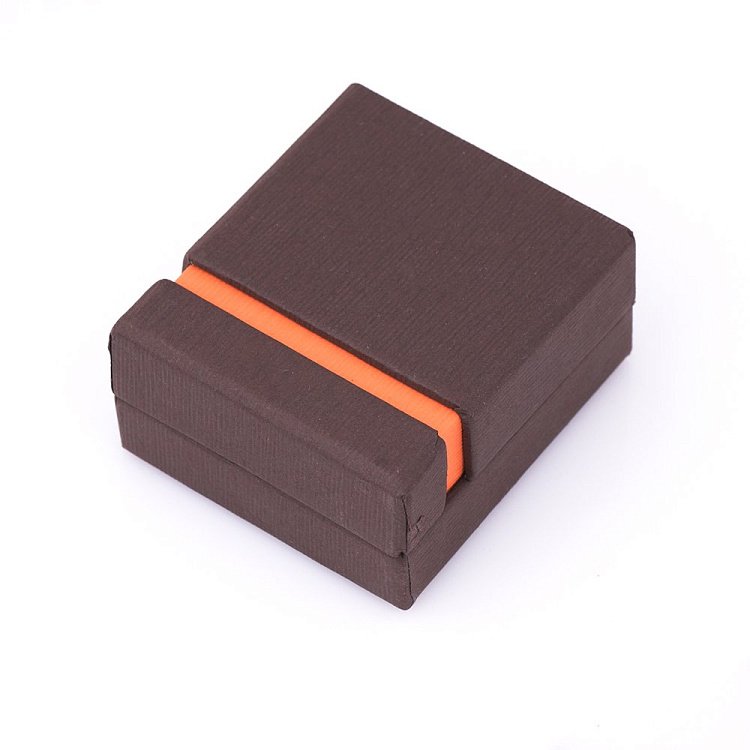 Футляр для прикрас лв04 Футляр для прикрас лв04 від ювелірного магазину Онікс