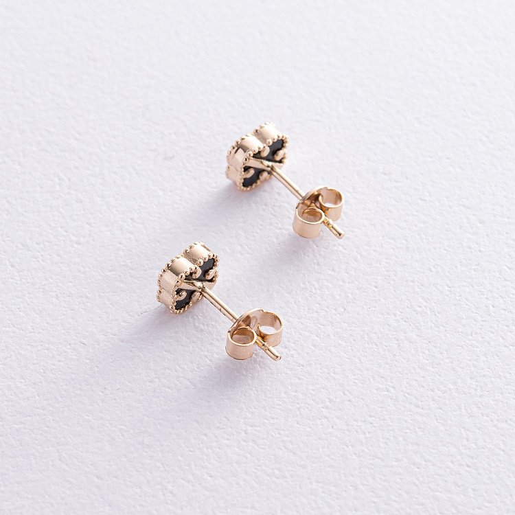 Cерьги - пусеты "Клевер" с ониксом mini (желтое золото) с08405 от ювелирного магазина Оникс - 4