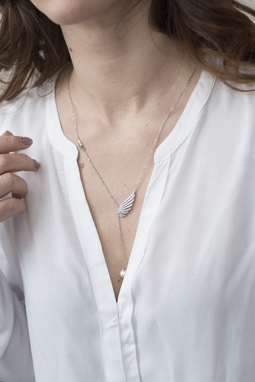 Срібне кольє "Крило з перлиною" (фіанітів) 18607 від ювелірного магазину Онікс - 2