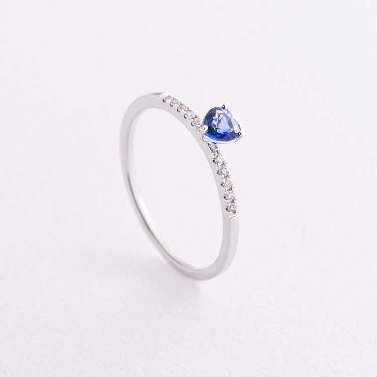 Золота каблучка "Сердечко" з діамантами і сапфіром кб0625ca від ювелірного магазину Онікс - 1