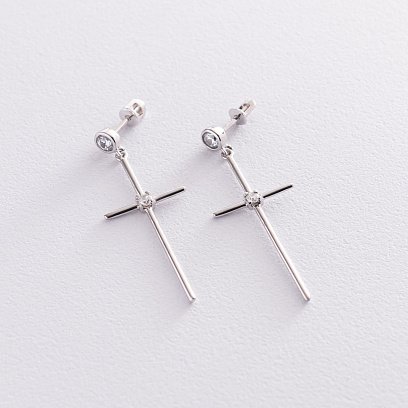 Серьги - пусеты "Кресты" в белом золоте (фианиты) с07368