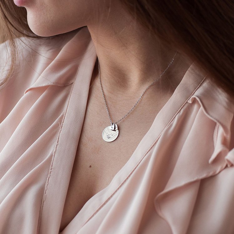 Срібне кольє для гравіювання (диск і 2 серця) 181000 від ювелірного магазину Онікс - 4