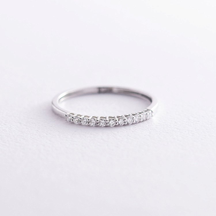 Золотое кольцо с бриллиантами к100056 от ювелирного магазина Оникс