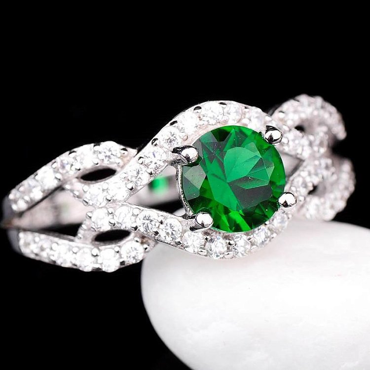 Серебряное кольцо к010 от ювелирного магазина Оникс - 2