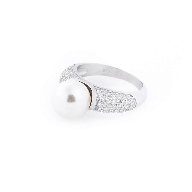 Женское серебряное кольцо (искусственный жемчуг, фианиты) 112022 от ювелирного магазина Оникс - 1