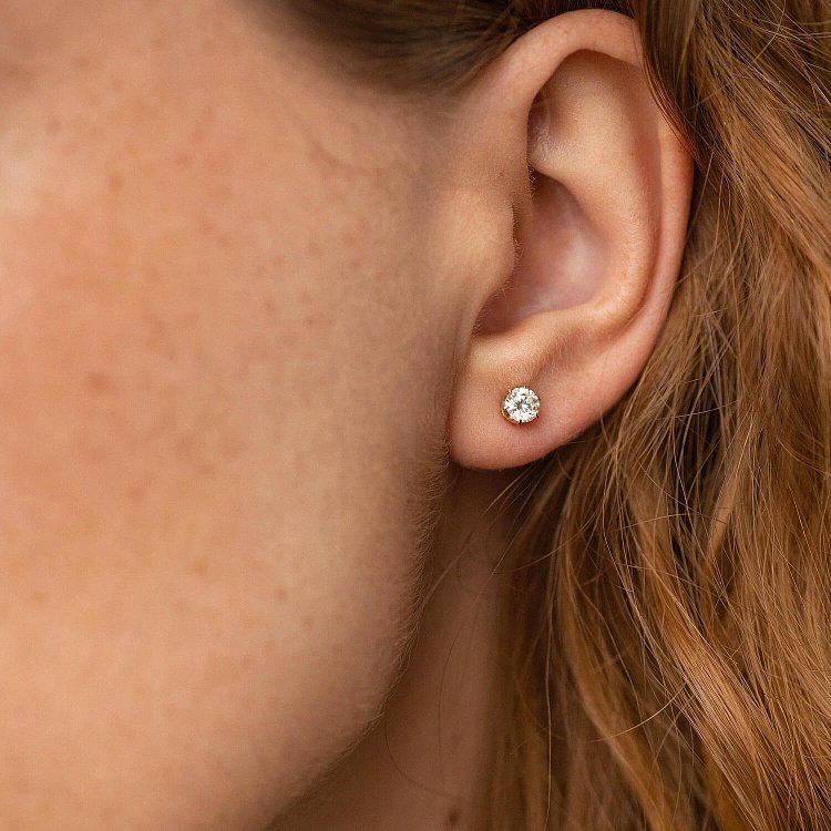 Золотые серьги - пусеты с бриллиантами сб0397 от ювелирного магазина Оникс - 6