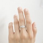 Золотое помолвочное кольцо (фианиты) к04556 от ювелирного магазина Оникс - 1