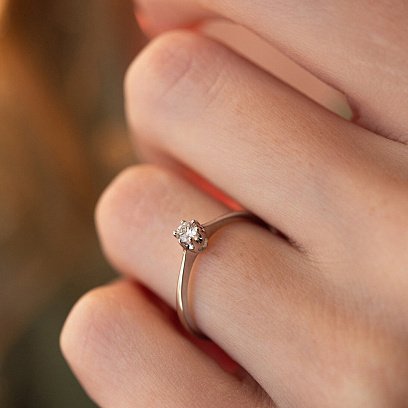 Помолвочное золотое кольцо с бриллиантом кб0425 №2