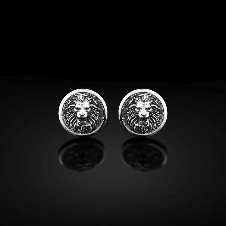 Серебряные запонки "Дикий лев" 25074 от ювелирного магазина Оникс