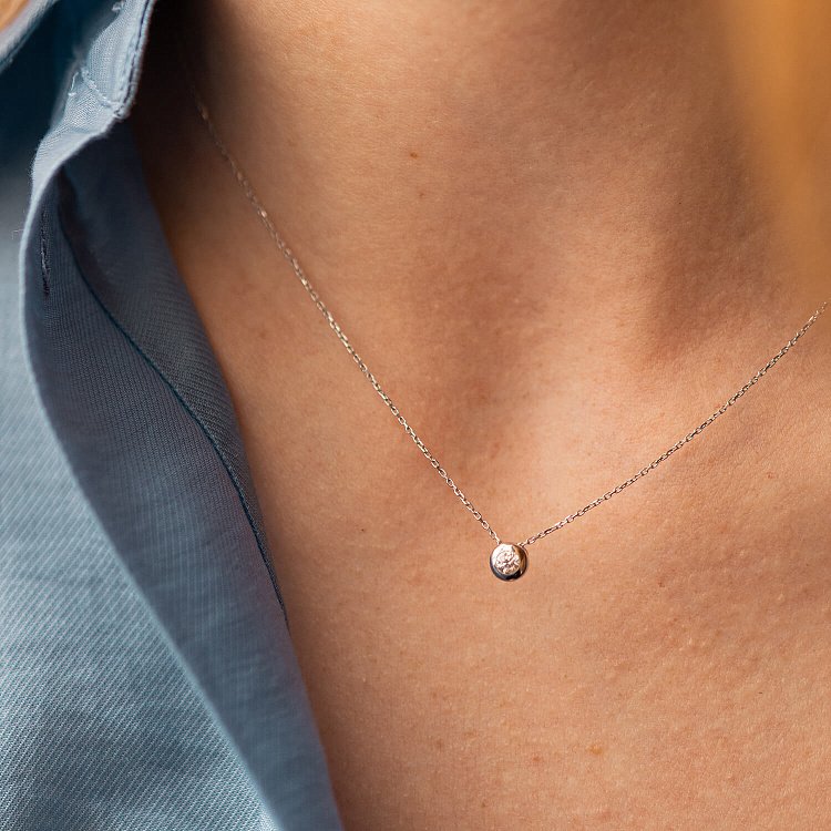 Золотое колье с фианитом кол01059 от ювелирного магазина Оникс - 4