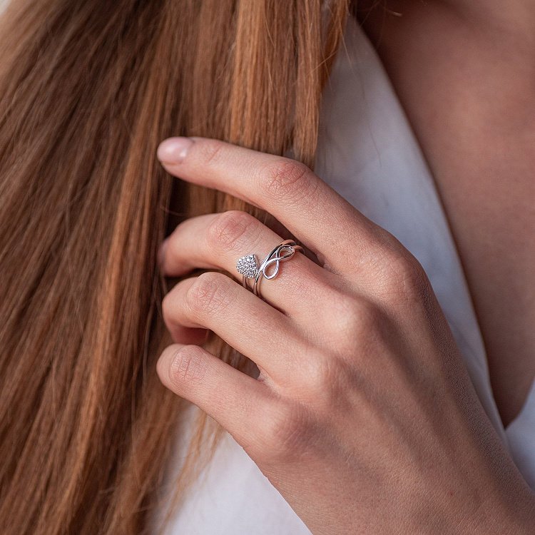 Золотое кольцо "Сердечко и знак бесконечности" к05593 от ювелирного магазина Оникс - 2