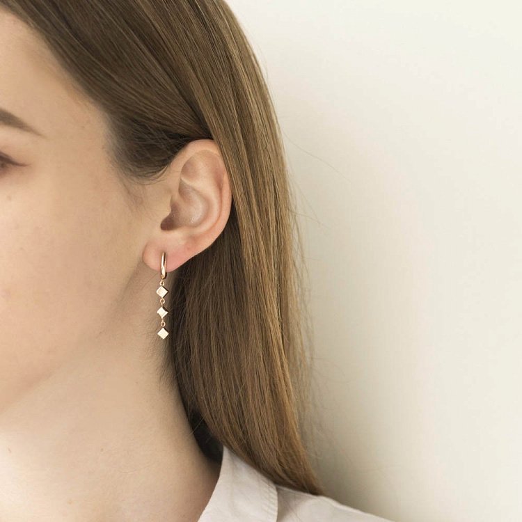 Золоті сережки "Квадратики" с05923 від ювелірного магазину Онікс - 2