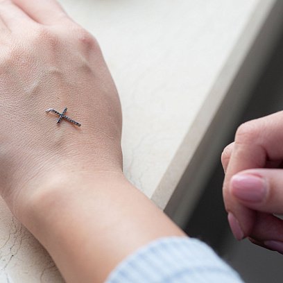 Золотой крестик с черными бриллиантами пб0062ca №2