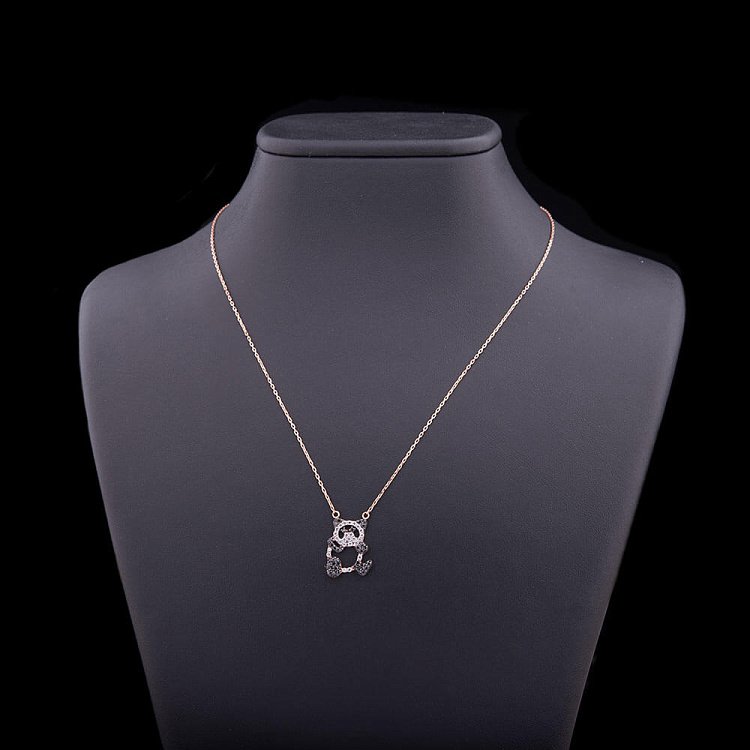 Золоте кольє "Панда" з фіанітами кол00332 від ювелірного магазину Онікс