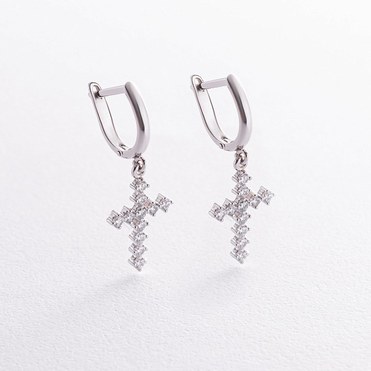 Серьги "Крестики" с фианитами (белое золото) с08568 от ювелирного магазина Оникс