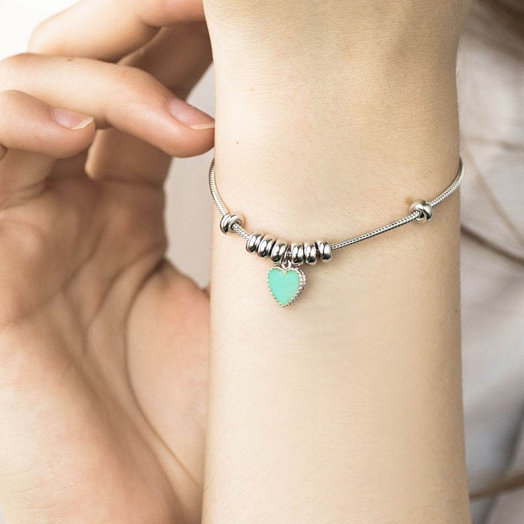 Срібний браслет з сердечком (емаль) 141246 від ювелірного магазину Онікс - 2