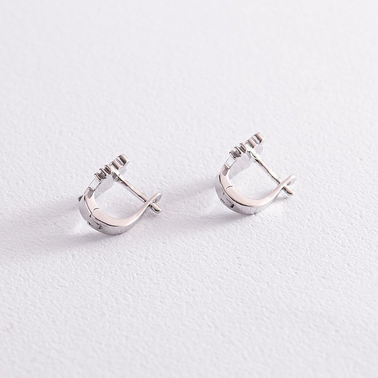 Дитячі срібні сережки "Hello Kitty" (емаль) 123070 від ювелірного магазину Онікс - 2