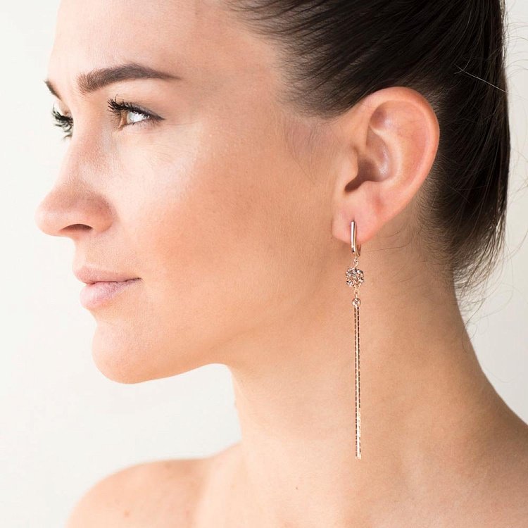 Золоті сережки "Квіточки на ланцюжку" с05609 від ювелірного магазину Онікс - 2