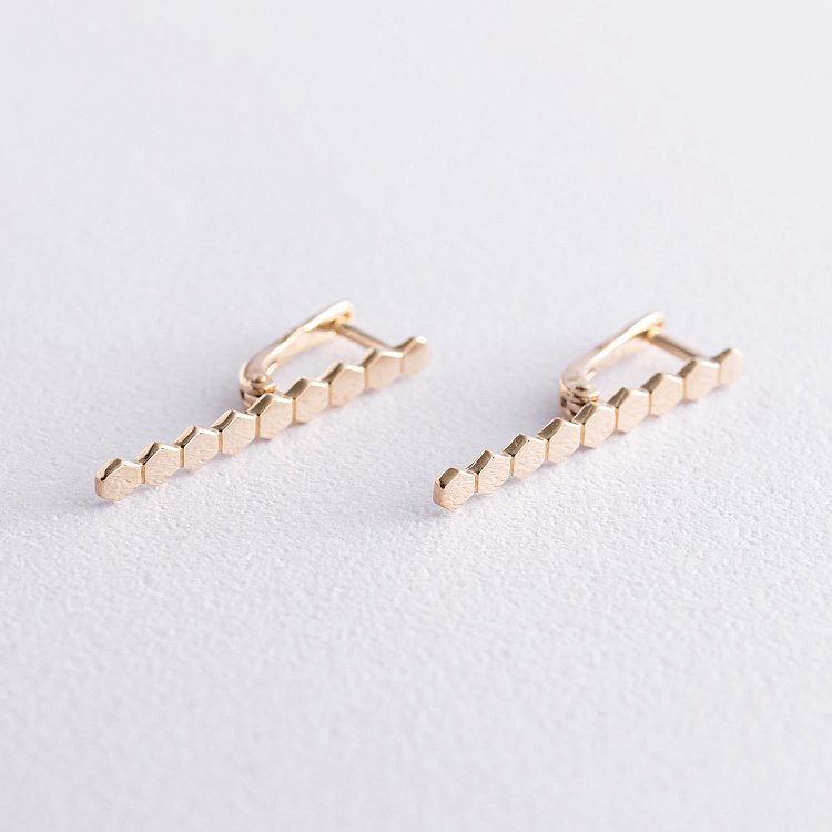 Золотые серьги "Грани" с07274 от ювелирного магазина Оникс - 1