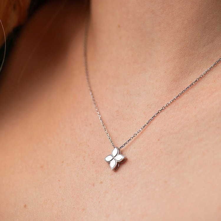 Кольє "Конюшина" в білому золоті кол02493 від ювелірного магазину Онікс - 6