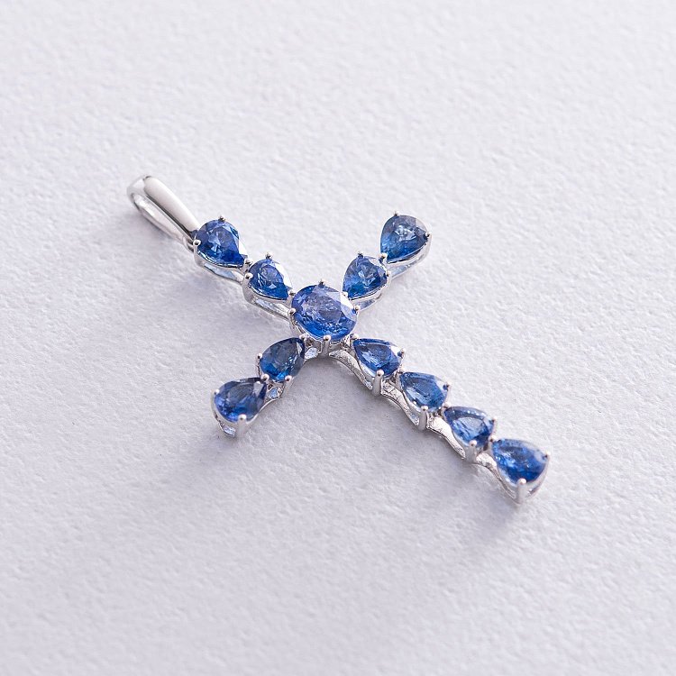 Золотая подвеска - крестик с сапфирами пб0056gm от ювелирного магазина Оникс