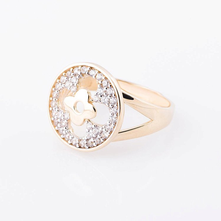 Золота каблучка "Конюшина" к05185 від ювелірного магазину Онікс