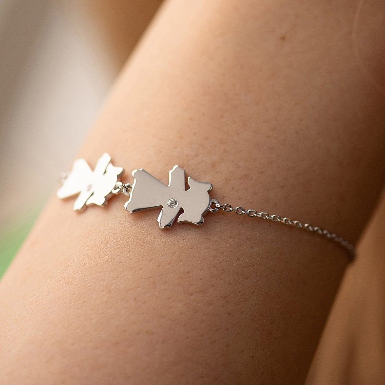 Срібний браслет "Дві дівчинки" (можливе гравіювання) 2083 від ювелірного магазину Онікс - 3