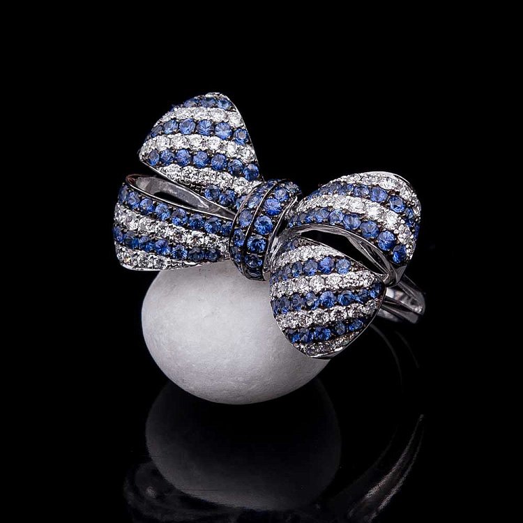 Золотое кольцо с сапфирами и бриллиантами MR15244gm от ювелирного магазина Оникс - 3