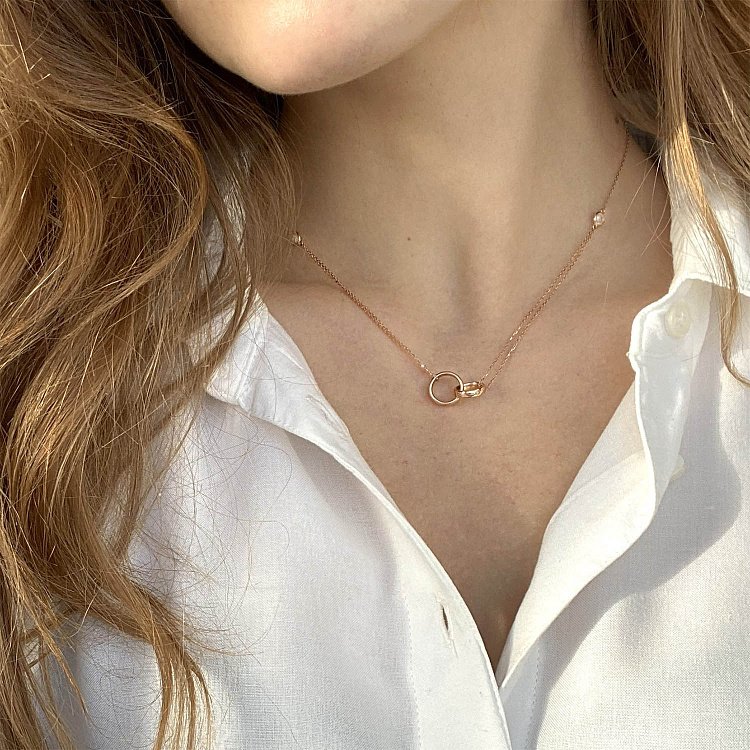 Золоте кольє "Кільця" з фіанітами кол01498 від ювелірного магазину Онікс - 3