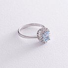 Серебряное кольцо с голубым топазом и фианитами 111461 от ювелирного магазина Оникс - 4