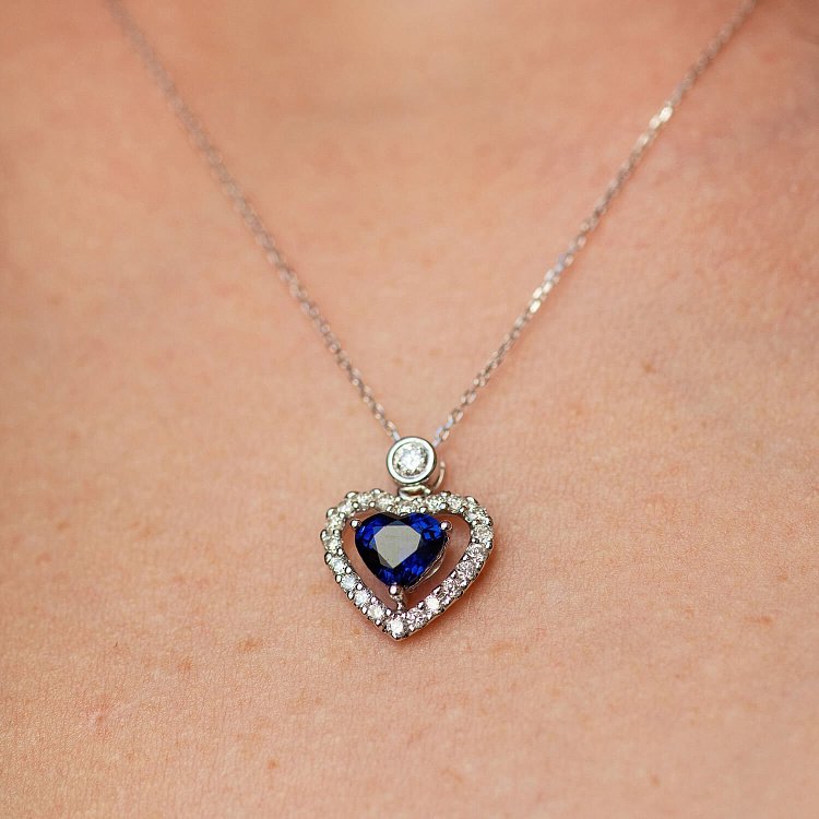 Золоте кольє "Сердечко" (сапфір, діаманти) колб0122cha від ювелірного магазину Онікс - 5