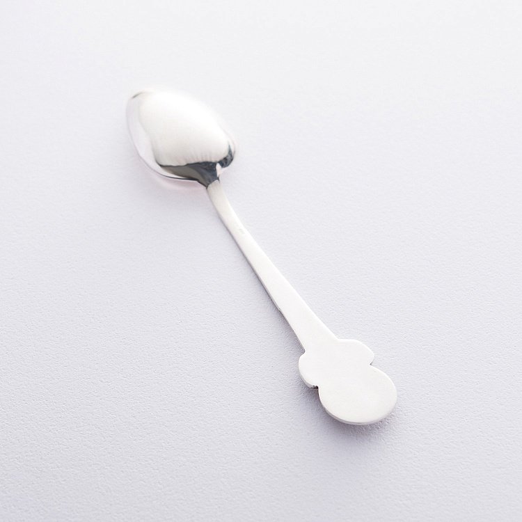 Серебряная чайная ложка с часами 24045 от ювелирного магазина Оникс - 1