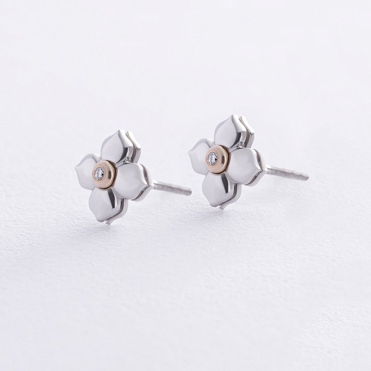 Золоті сережки - пусети "Конюшина" з діамантами 335221121 від ювелірного магазину Онікс - 3