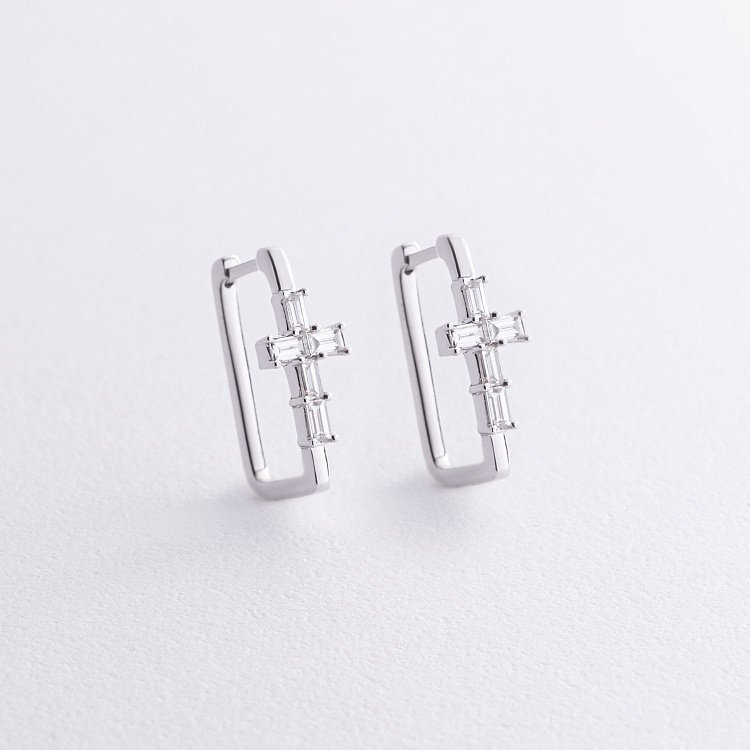 Золотые серьги "Крестики" с бриллиантами сб0561ri от ювелирного магазина Оникс