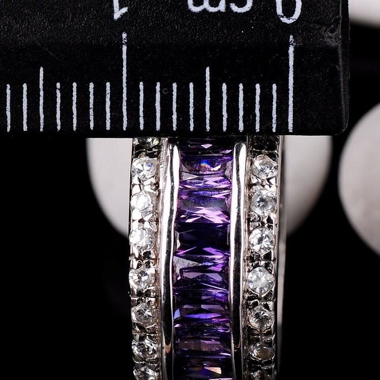 Серебряное кольцо с сиреневыми фианитами (родий) 11750 от ювелирного магазина Оникс - 3