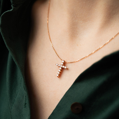 Золоте кольє "Хрестик" з діамантами 112142421 №4