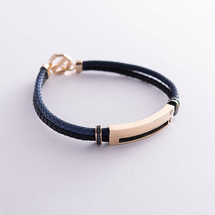 Мужской браслет с золотыми вставками и фианитами б04542 от ювелирного магазина Оникс